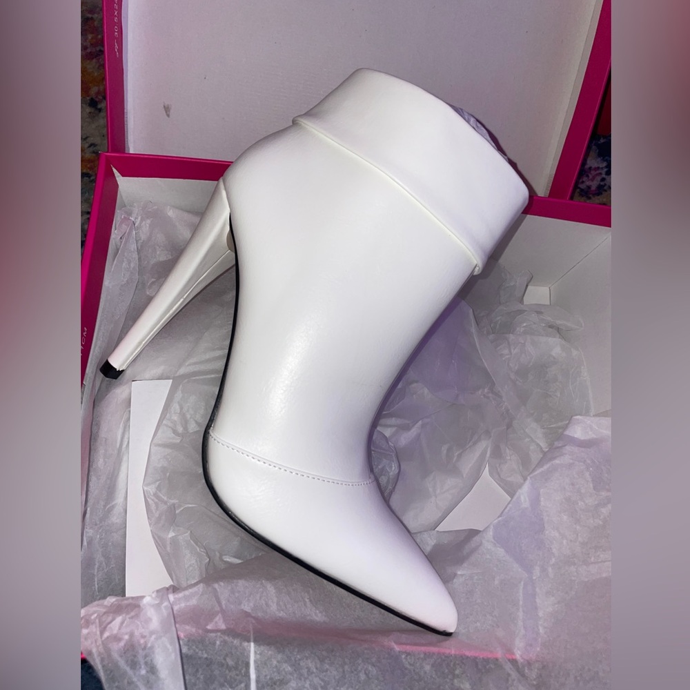 Heeled White Boots